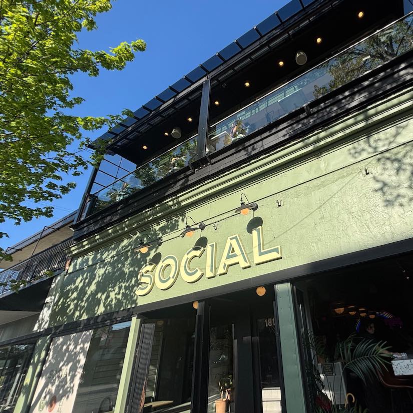 Social Restaurant Commercial Drive