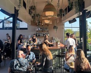 Social Restaurant Rooftop