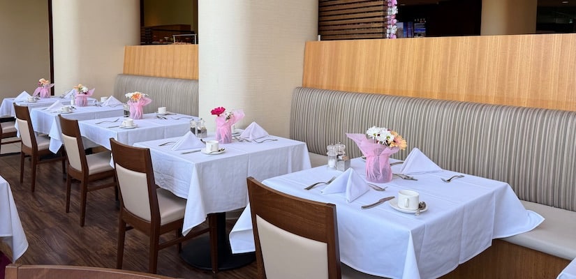 P2B Bistro Mothers Day