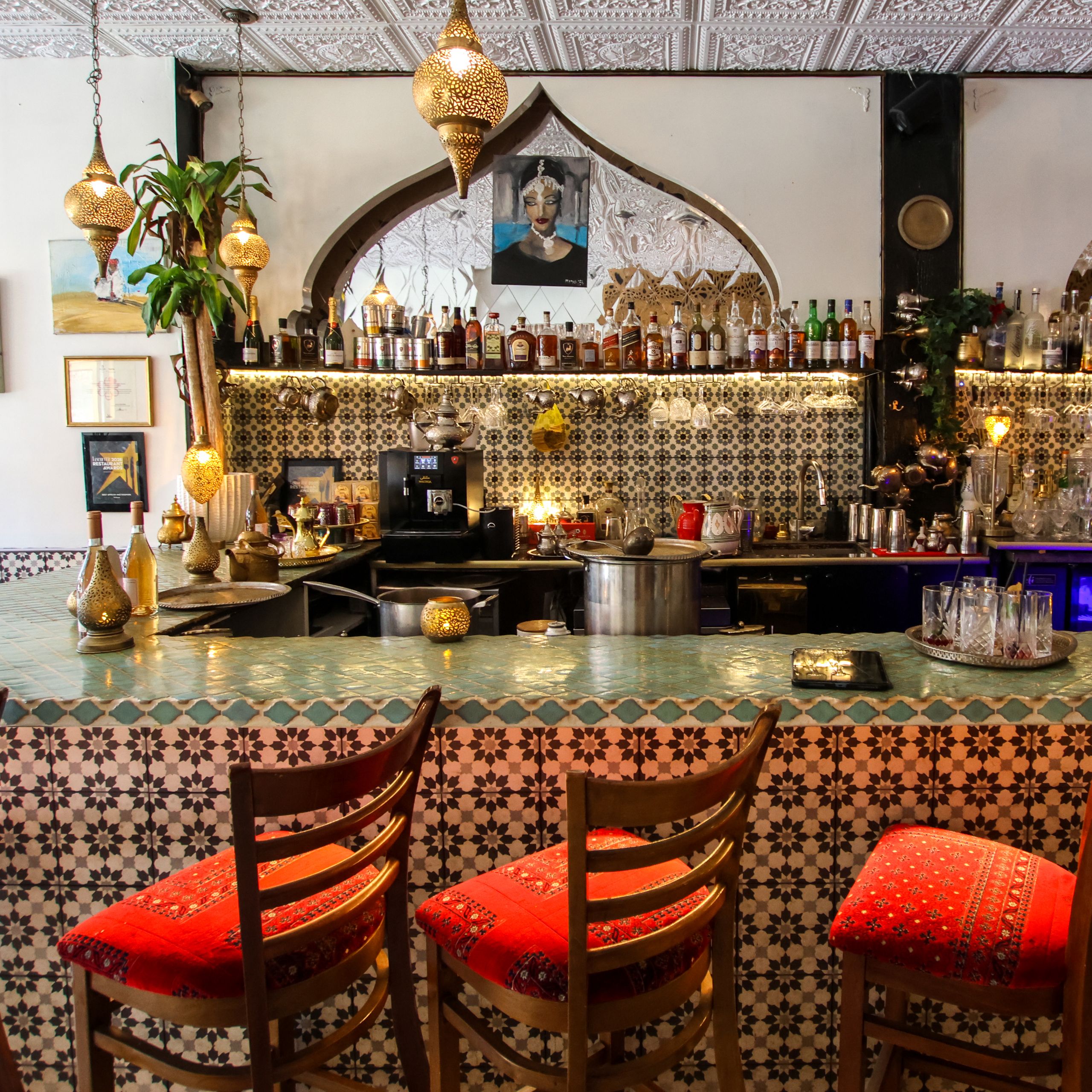 Moltaqa Bar in Yaletown